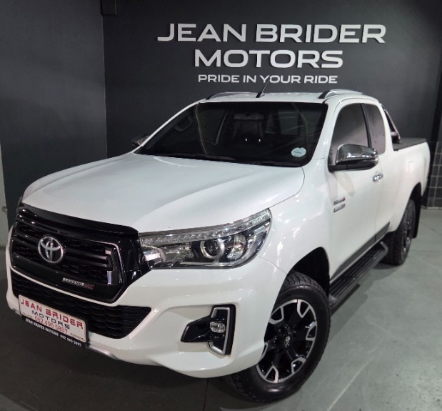 2020 TOYOTA HILUX 2.8 GD6 LEGEND 50 4X2 MT ECAB